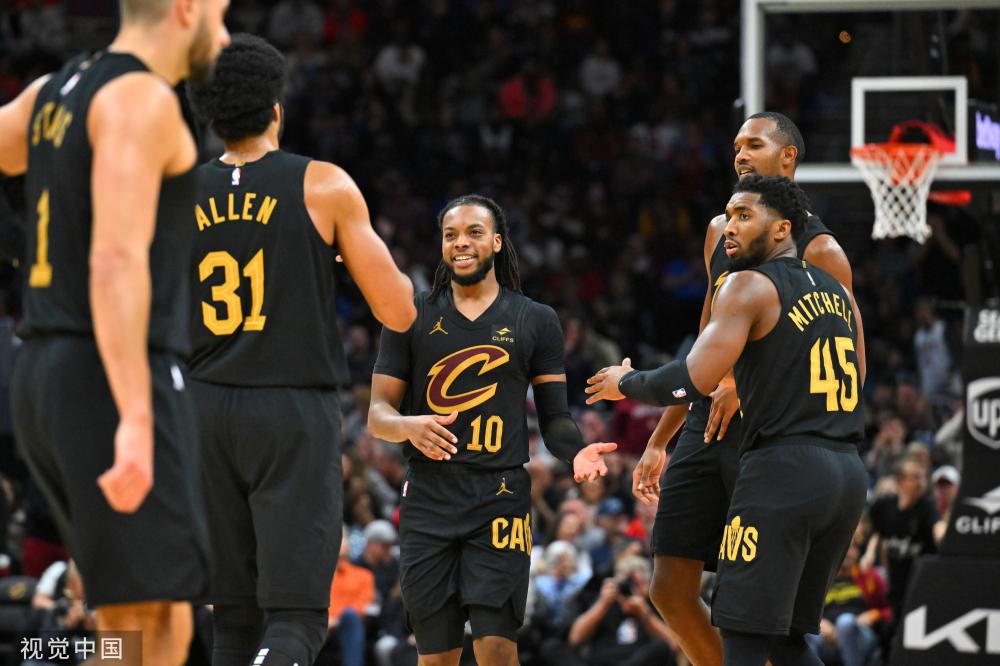 怀疑自己在 怀疑自己在