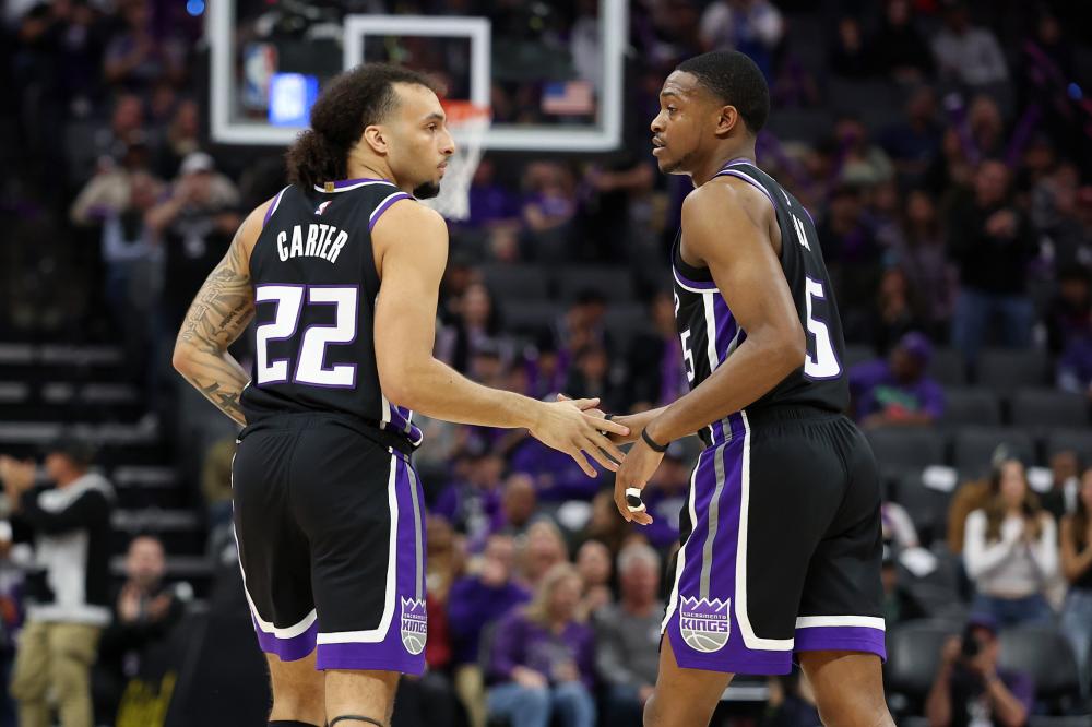 也凸显了他 也凸显了他