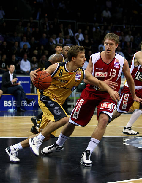 助俱乐部争 助俱乐部争