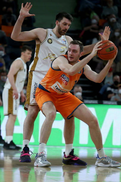 锋线排兵布 锋线排兵布